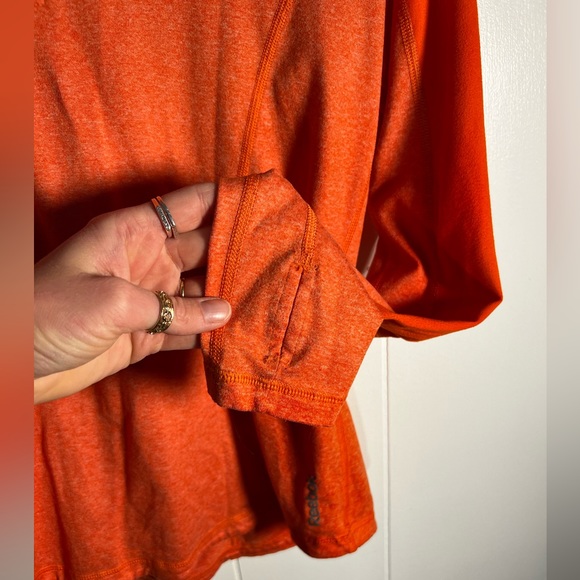 Reebok Running Shirt - Picture 3 of 5